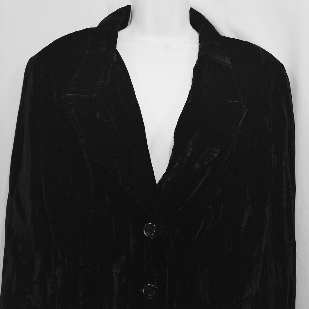 Working classics plus long jacket size 18